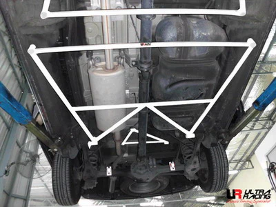 Ultra Racing Hyundai H1 07+ 2.5D UltraRacing 4-Point Rear Brace 1618 UR-RL4-1618