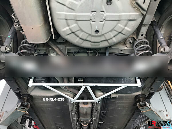 Ultra Racing Nissan Cube (Z12) Rear Lower Brace URRL4-238
