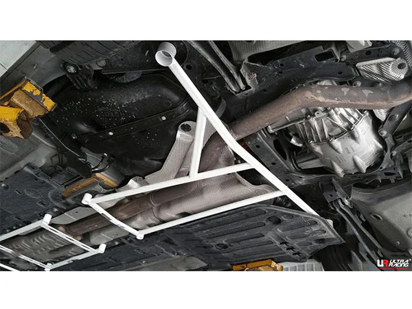 Ultra Racing Volvo XC90 Rear Lower Brace URRL4-3759