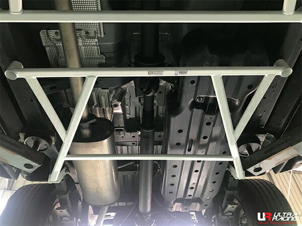 Ultra Racing Ford Ranger (T6) Rear Lower Brace URRL4-3931