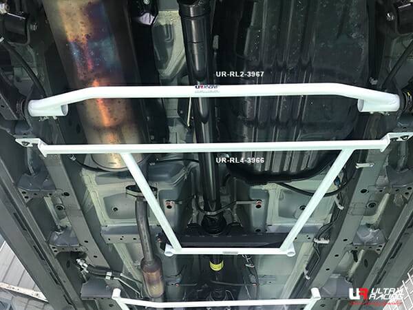 Ultra Racing Perodua Aruz/Toyota Rush (F800) 1.5 2WD 19+ UltraRacing 4-Point Rear Lower Bar (3966) UR-RL4-3966