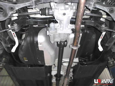 Ultra Racing Kia Sportage 10+ 2.0/2.0D UltraRacing 2x 2P Rear Side Bars UR-RS4-1735P