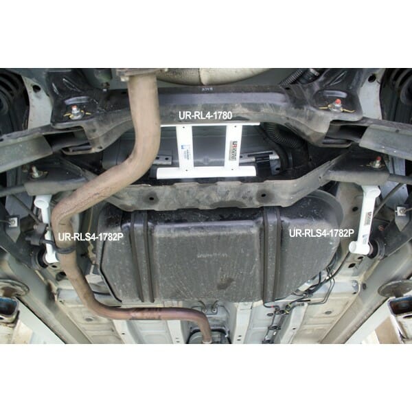 Ultra Racing Proton Preve 1.6T 12+/Suprima 2WD 1.6T 13-19 UltraRacing 4-Point Rear Lower Bar (1782P) UR-RS4-1782P