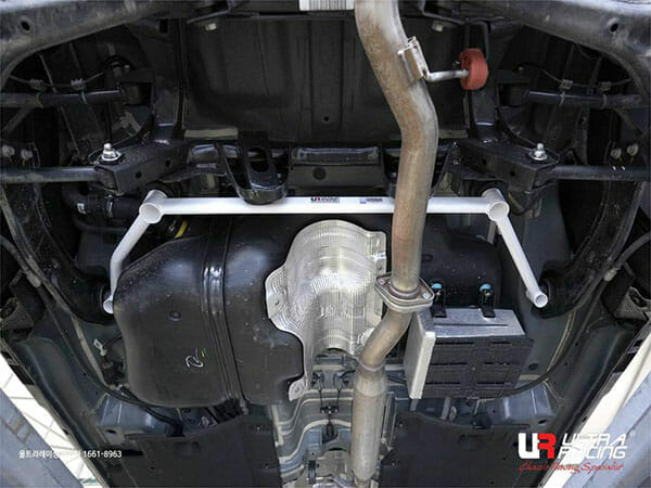 Ultra Racing Ssangyong Korando (C300) 1.5T 2WD 19+ UltraRacing 4-Point Rear Lower Bar (4135) URKR-RL4-4135