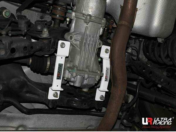 Ultra Racing Renault Samsung QM5 2.0D 2WD/4WD 07-17 UltraRacing 4-Point Rear Lower Bar (2684P) URKR-RS4-2684P