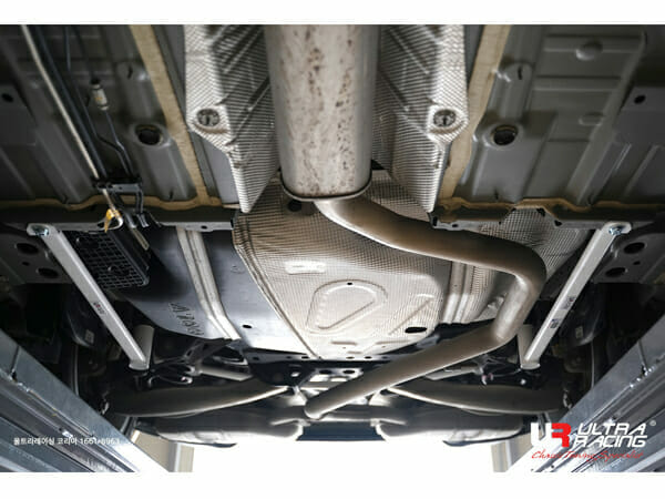 Ultra Racing Chevrolet Impala 2.5/3.6 2WD 14+ UltraRacing 4-Point Rear Lower Bar (3627P) URKR-RS4-3627P