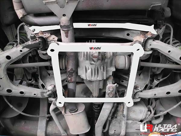 Ultra Racing Mazda MX-5 (NB) 1.8 2WD 98-05 UltraRacing 4-Point Rear Lower Bar (3710) URTW-RL4-3710