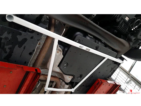 Ultra Racing Peugeot 3008 (P84)1.6 2WD 16+ UltraRacing 4-Point Rear Lower Bar (4016-A) URTW-RL4-4016(A)