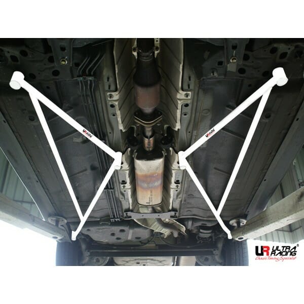 Ultra Racing Nissan Grand Livina (L10) 1.5/1.6/1.8 2WD 06-13 UltraRacing 6-Point Rear Torsion Bar (1275P) UR-SD6-1275P